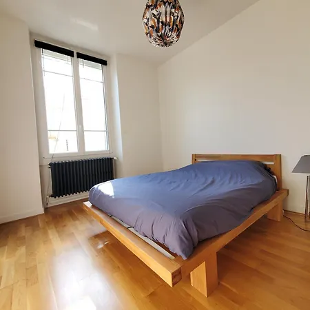 Apartment Appart Rez-de-jardin Proche Gare